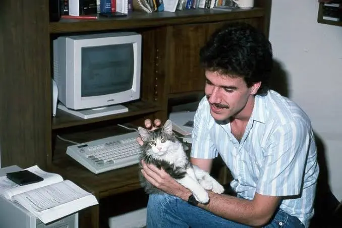 Terry Davis holding a cat